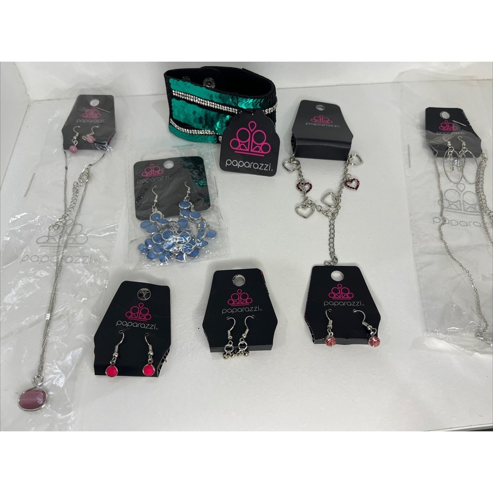 BRAND NEW Paparazzi Jewelry Lot 8 Pieces- Earrings, Bracelets, Necklaces